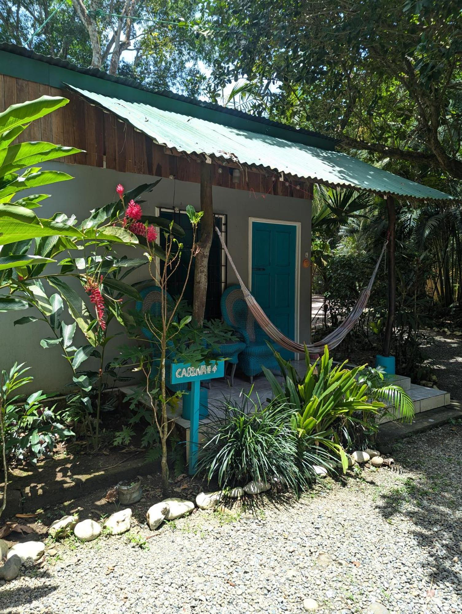 Tasty Dayz Hostel Puerto Viejo de Talamanca Exterior photo